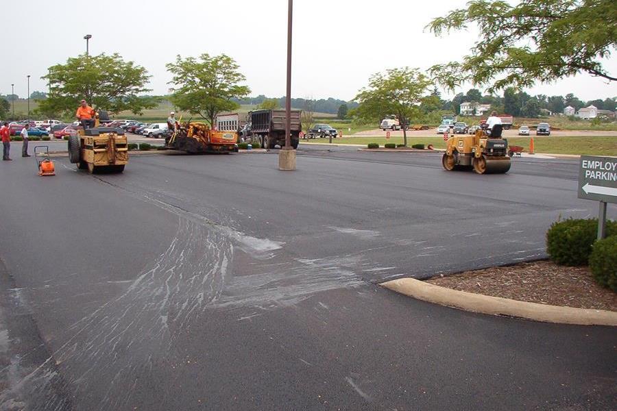 Parking lot paving services - Pave Master